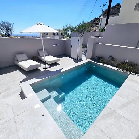 Petroma Cave Vourvoúlos